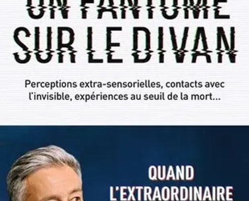Un Fantôme sur le divan